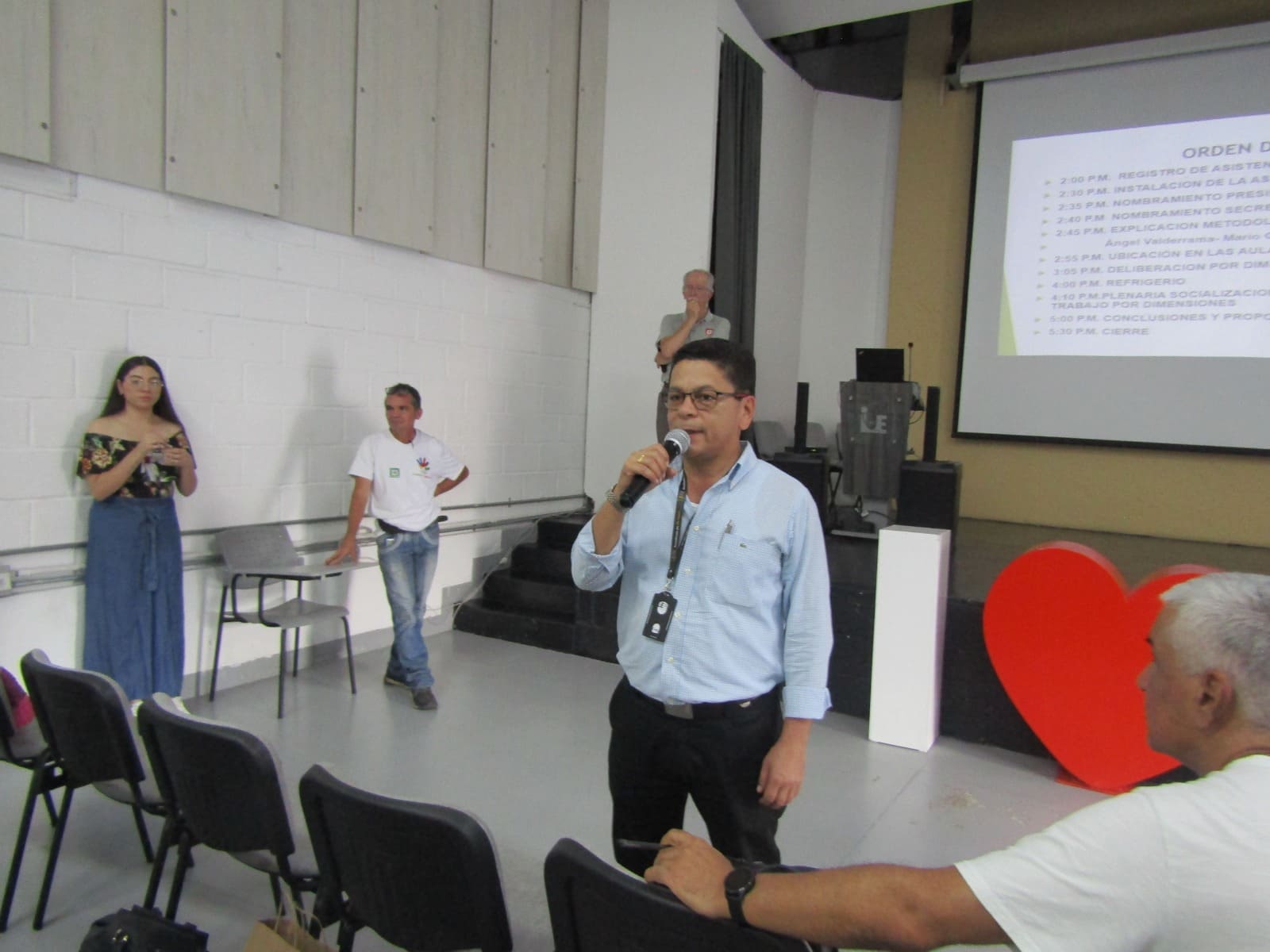 Rector Encargado I.U.E.