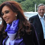 CRISTINA F KIRCHNER ESCRIBIO UNA CARTA EN FACEBOOK DENUNCIANDO LA ROTURA DE LA CASA DE SU MADRE EN RIO GALLEGOS