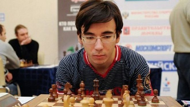 Yuri Yeliseyev, joven campeón de ajedrez ruso que falleció al caer de un piso 12