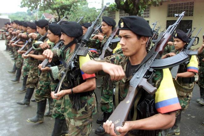 Farc denuncian presencia de "Los Urabeños" cerca de zona de concentración.