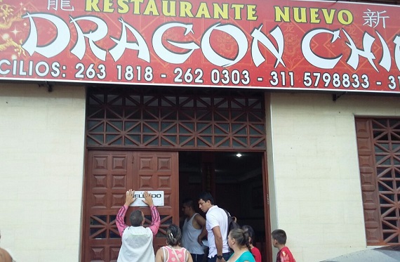 Cierran el restaurante el Dragón Chino