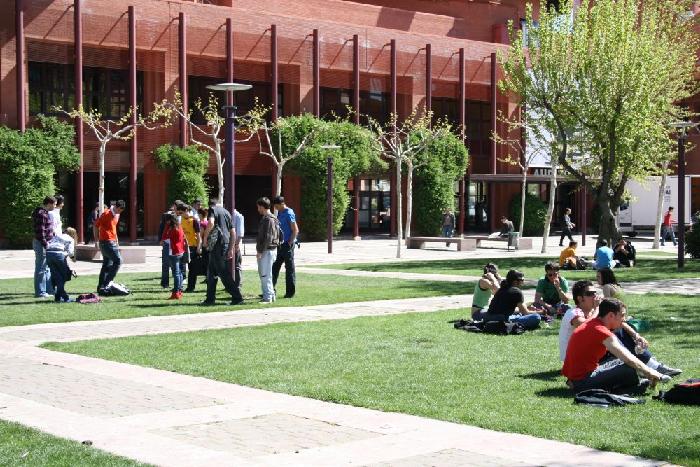 Feria estudiar en España