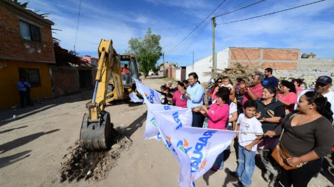 FIRMAN CONVENIO DE COLABORACIÓN PARA DESARROLLO INTEGRAL DE COMUNIDADES RURALES