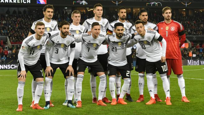 Alemania a octavos de final como primera de grupo