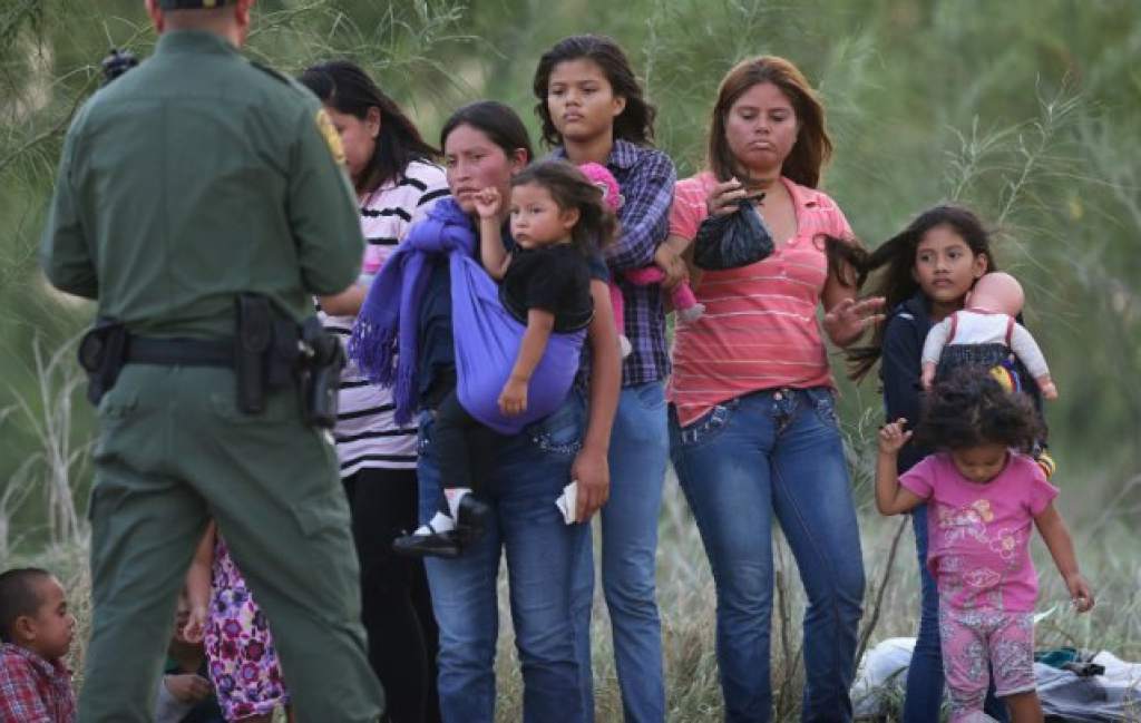 Esta es la historia de la foto viral símbolo de los niños inmigrantes separados en la frontera