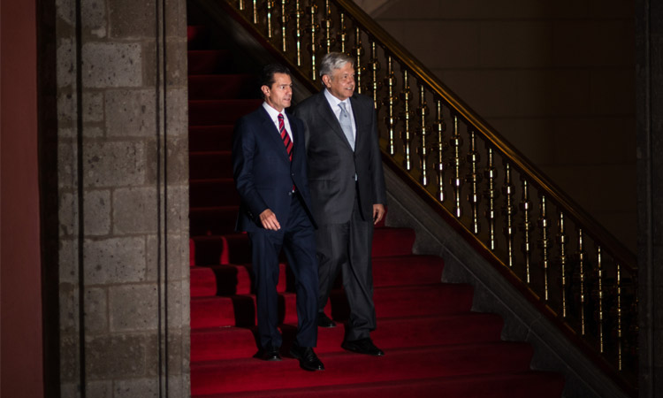 Reiteran EPN y AMLO respeto mutuo y "transición armoniosa"