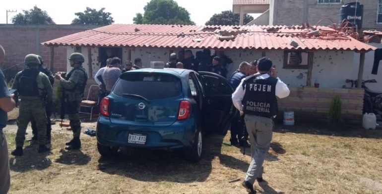 Enfrentamiento en Texcoco deja saldo de 3 delincuentes y una policia muertos