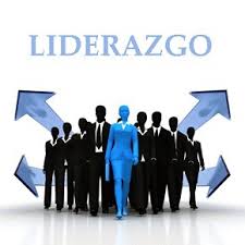 Diferencia de liderazgo formal y natural