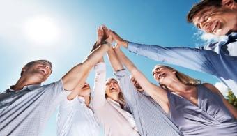 HAY UN  CAMINO DE LIDER