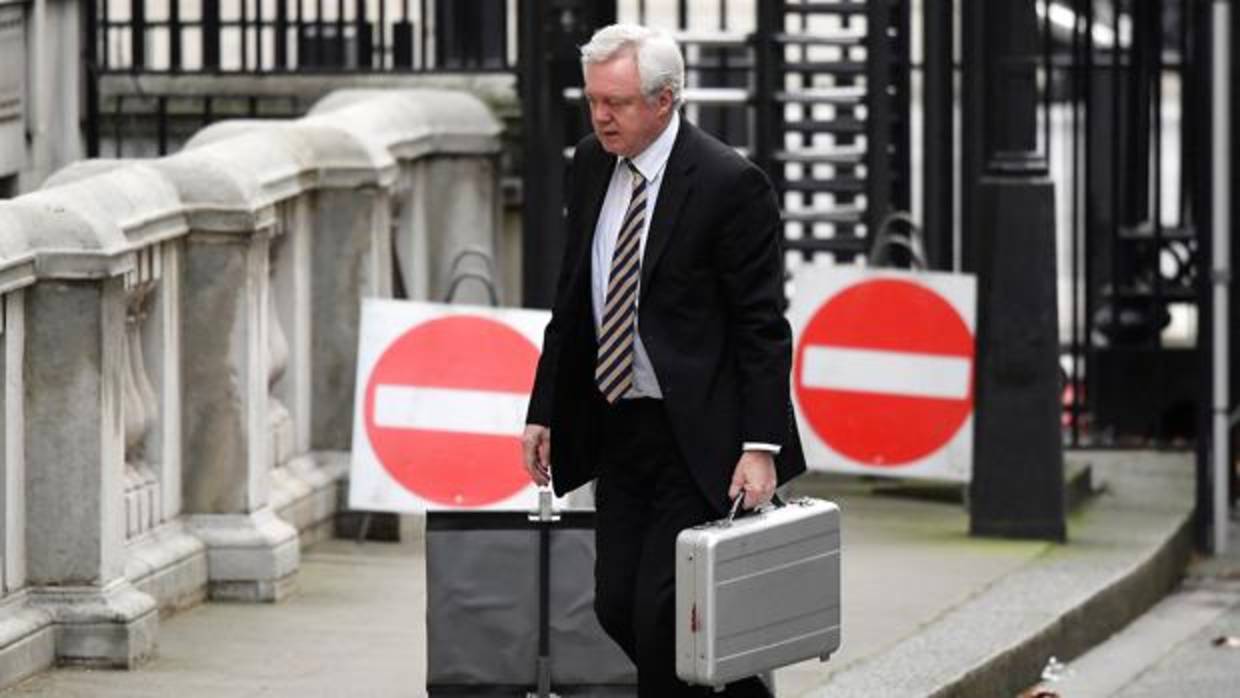 The growth of the economy of the United Kingdom will sink 8% without an agreement on the Brexit.