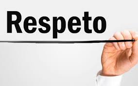 Niño exige respeto. 