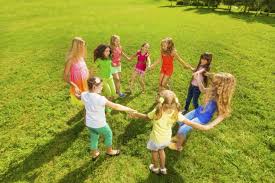 Se prohíben actividades al aire libre. 