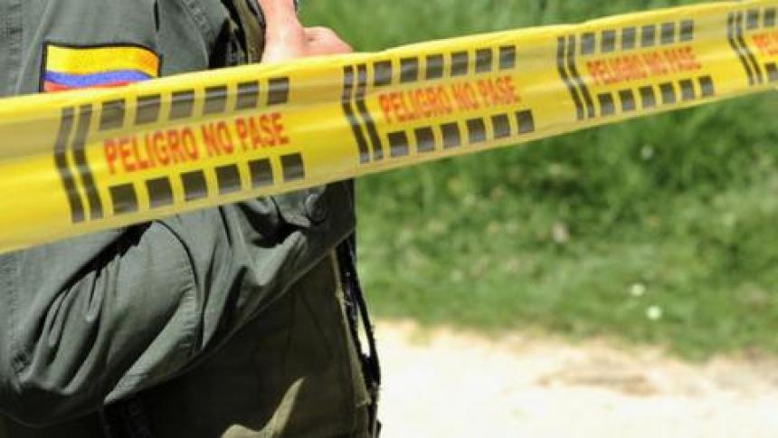 Se meten por el patio de la casa y lo matan de un tiro en la cabeza