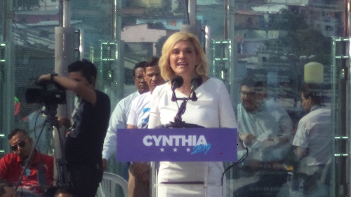 Cynthia Viteri aceptó postularse a la Alcaldía de Guayaquil