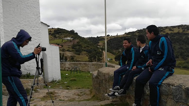 Nominado a mejor cortometraje en la categoría documental: SOMOSQUIBA.