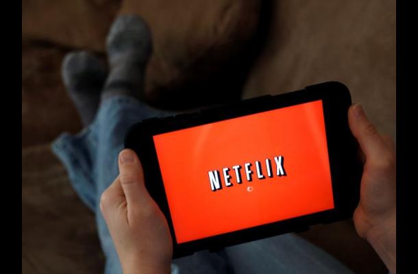 Netflix ahora permite descargar series y películas