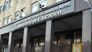 MINISTERIO DE EDUCACIÓN PORTEÑO DECRETÓ QUE LOS CURSOS VENCEN A LOS 5 AÑOS