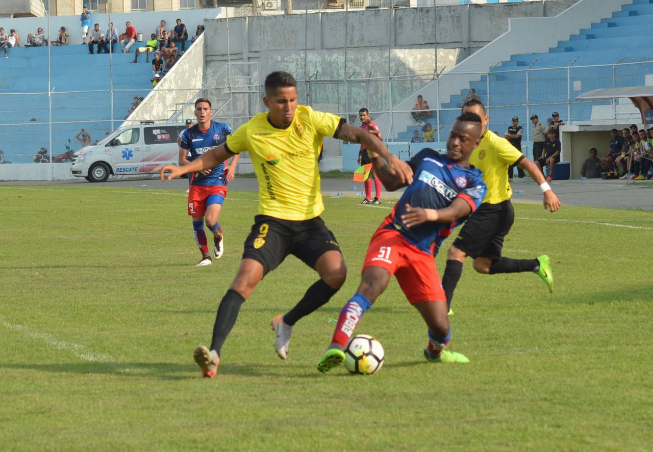 Olmedo sacó un empate en su visita a Fuerza Amarilla en la serie B