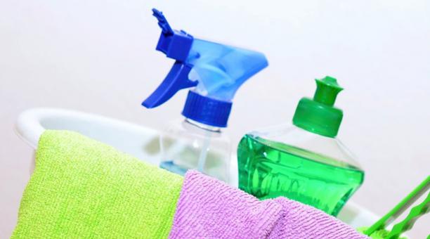 Los químicos en artículos de limpieza contaminan más que los vehículos, según estudio  Este contenido ha sido publicado originalmente por Di