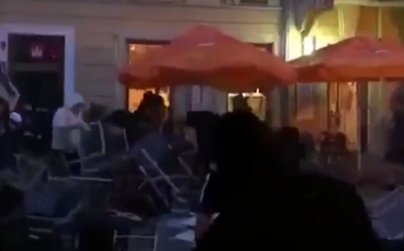 80 detenidos en una pelea entre ultras en Bratislava