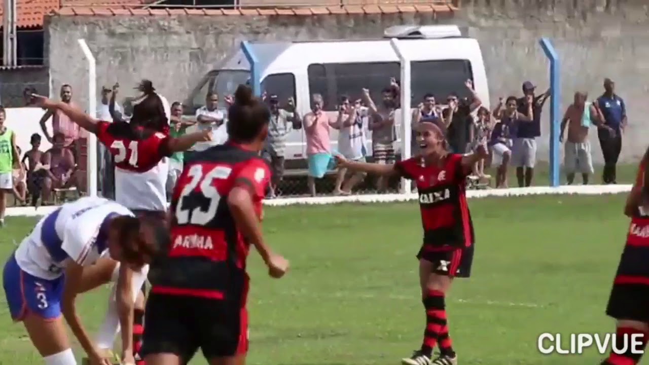 El equipo femenino del Flamengo gana 56-0 al Greminho de Cosmos