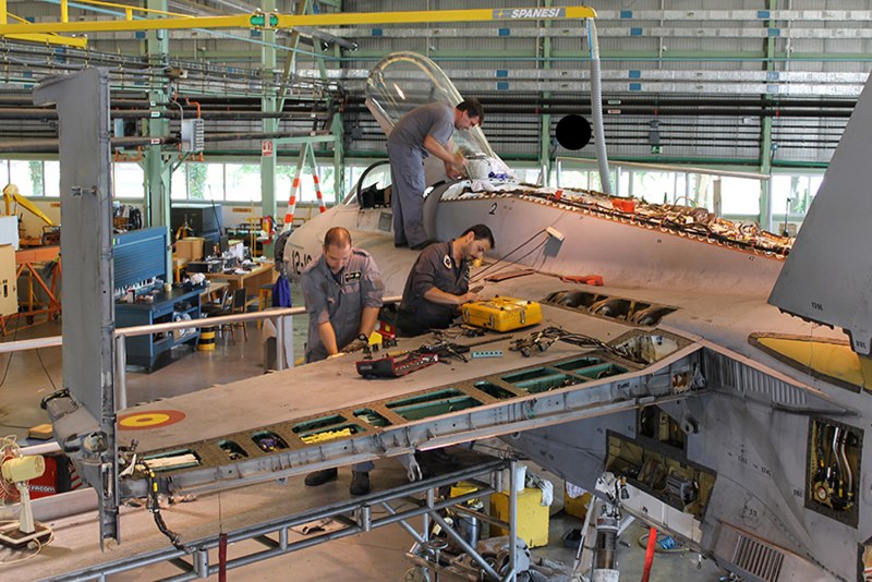 El Ejército del Aire español ha destinado 5,9 millones de euros para reparar la aviónica de sus aeronaves