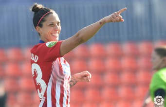 La afición del Atlético de Madrid se vuelca con su equipo femenino