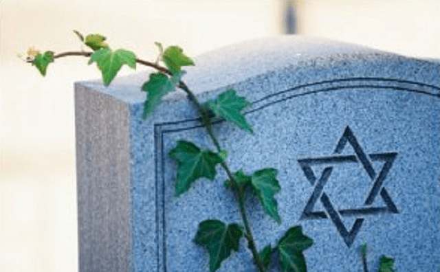 Profanado el cementerio judío de Hoyo de Manzanares
