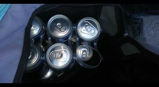 ¡Ups ¡Sorprenden a alumnos consumiendo alcohol