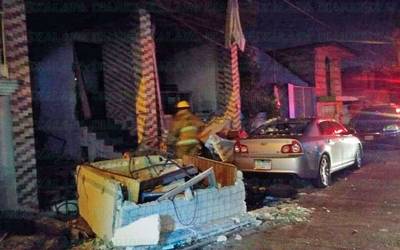 Explosión de casa en Xalapa