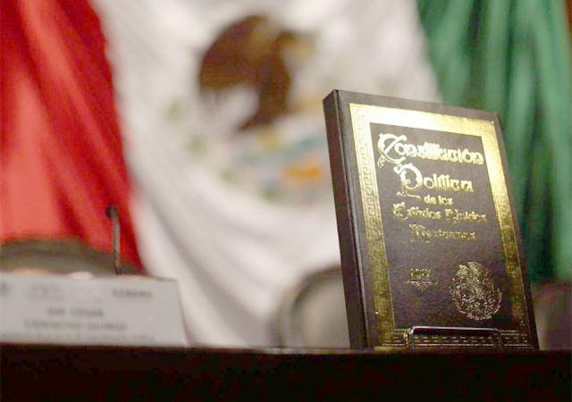 Linea del tiempo de la Constitución Mexicana