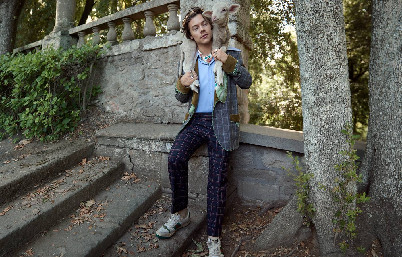 HARRY STYLES IRÁ A SU PRIMERA MET GALA COMO MÁS QUE UN SIMPLE INVITADO