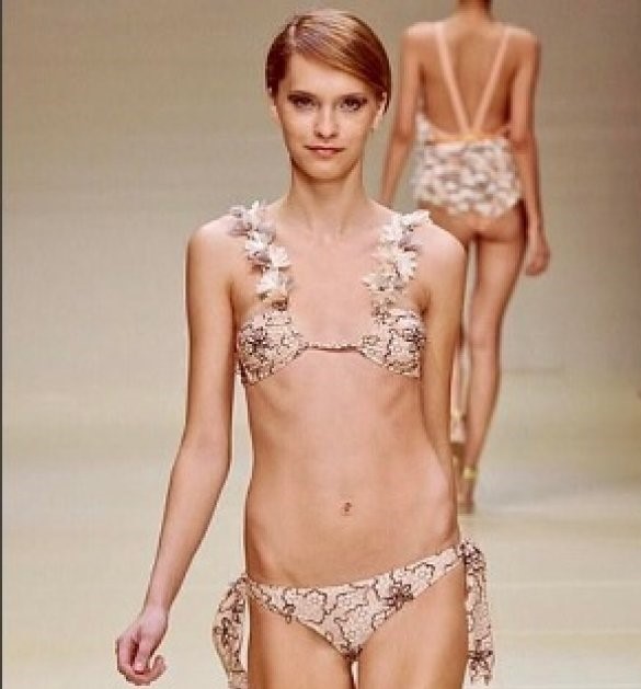 ESPAÑA IMPLEMENTA UNA LEY PARA LUCHAR CONTRA LA DELGADEZ EN DESFILES DE MODA