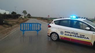 Cortan dos carreteras en Cartagena por las lluvias