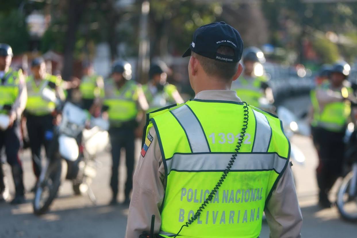 Ultimado PNB y su cómplice al intentar secuestrar a una persona.