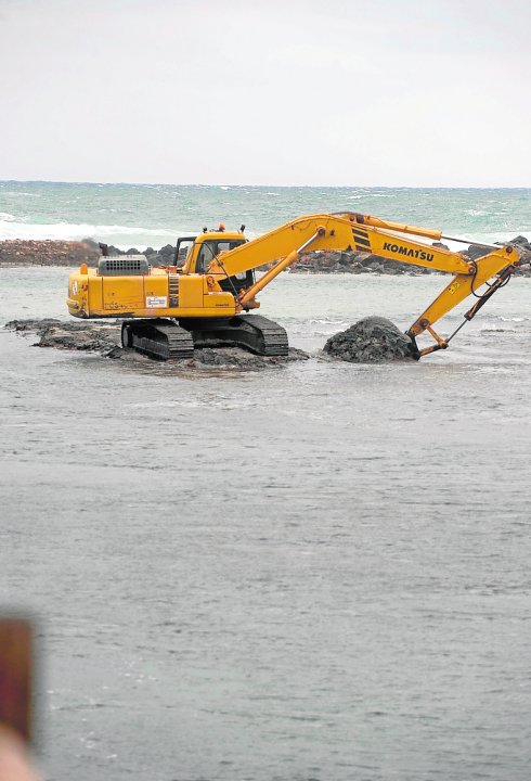 La Guardia Civil se lleva de la sede de Costas el expediente del dragado del canal de Marchamalo