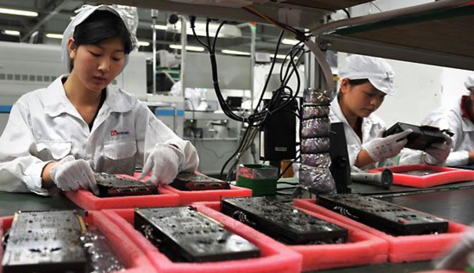 REGLAS DE SEGURIDAD EN LOS APARATOS ELCTRONICOS