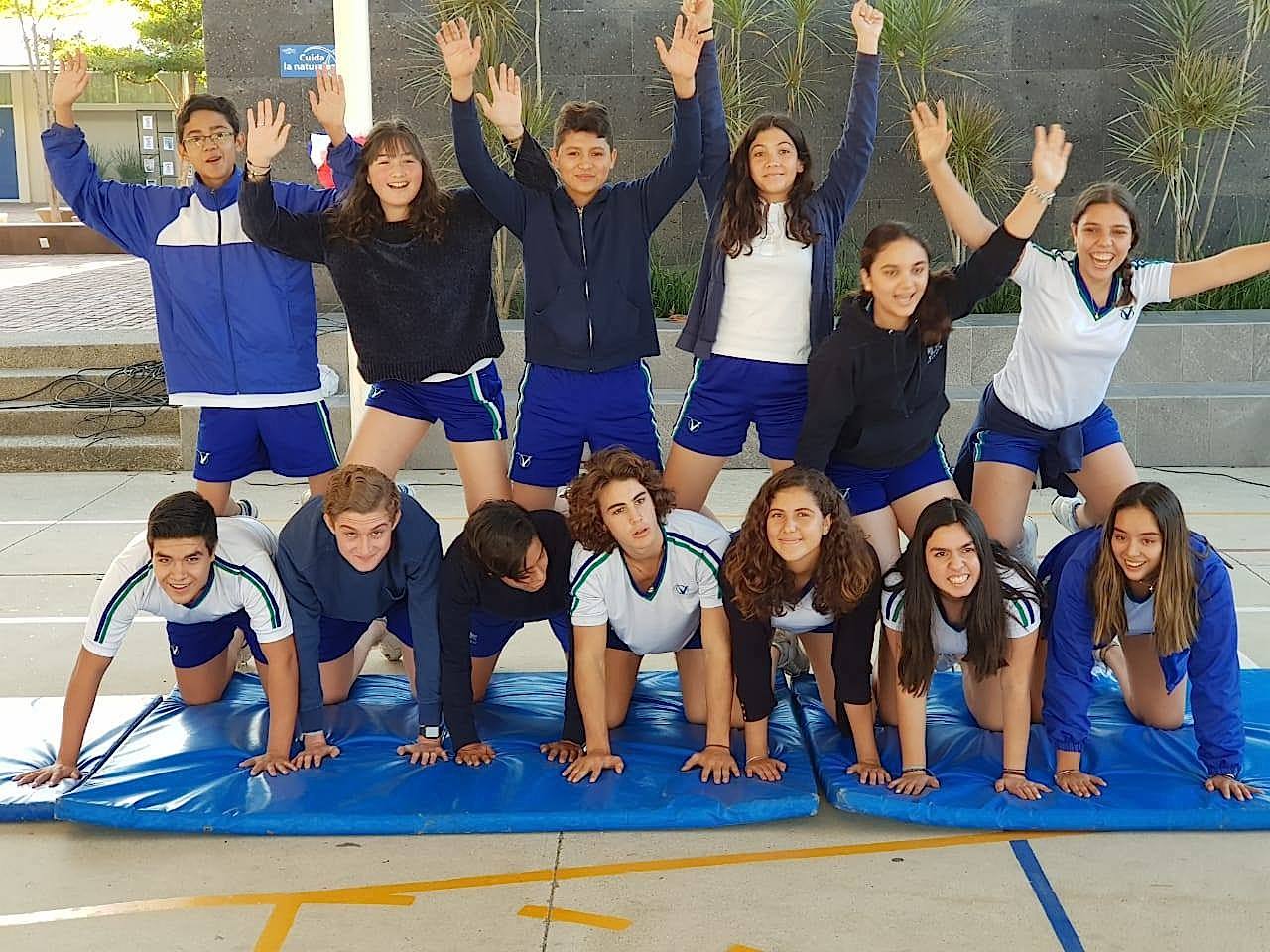 A la orilla del viento: La Semana Literaria.