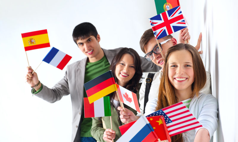 La universidad Minuto de Dios ofrece la oportunidad a los estudiantes de realizar estudios en otros países en la modalidad de intercambio.