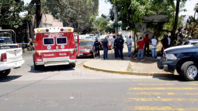 Lo bajan de su camioneta y lo asesinan en la zona Sur de Uruapan