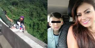 Suicidio de mujer que se lanza de un puente junto con su hijo