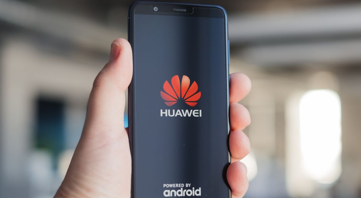 ESTADOS UNIDOS Vs CHINA - CASO HUAWEI ¿TERCERA GERRA MUNDIAL?