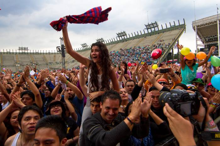 Coca-Cola México y Twitter México transmitirán el Festival Vive Latino