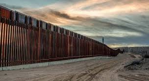 La expatriación seguirá, y la última solución que podemos dar es ¿construyamos un muro? o ¿regresen a sus países?