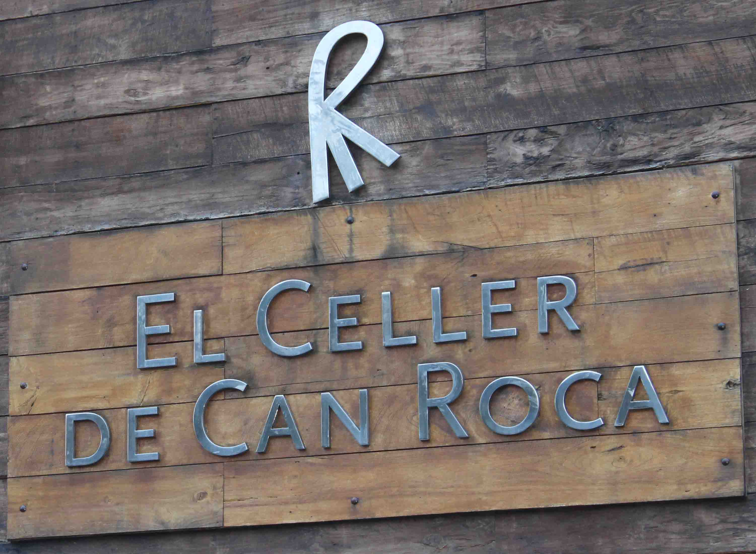 EL CELLER DE CAN ROCA IMPARTE CLASES A LOS INTERESADOS EN LA MATERIA