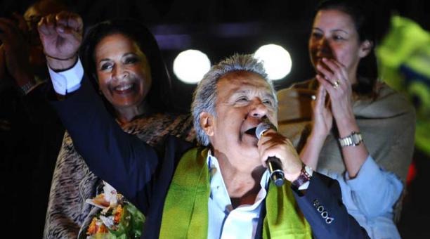 Candidato Lenín Moreno gana las elecciones presidenciales