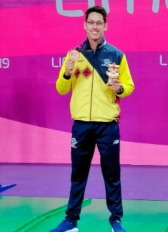 "El deporte un buen complemento para el estudiante"