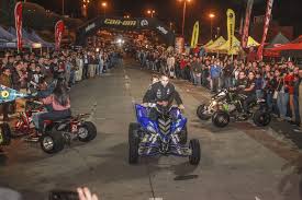 Adrenalina en el Rally cross nocturno