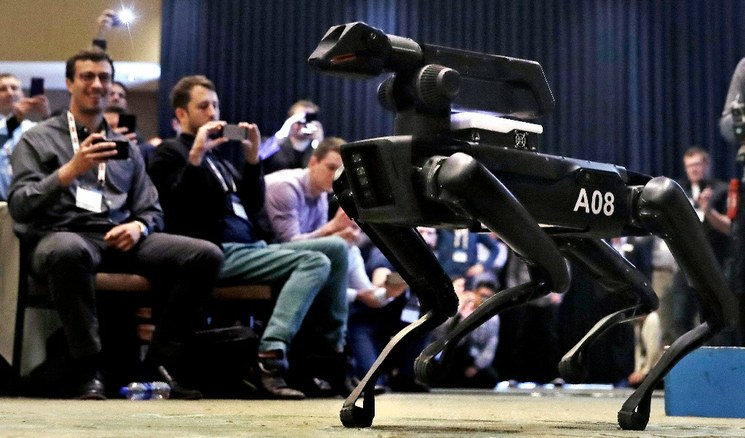 Cirque du Soleil podría usar robots en funciones