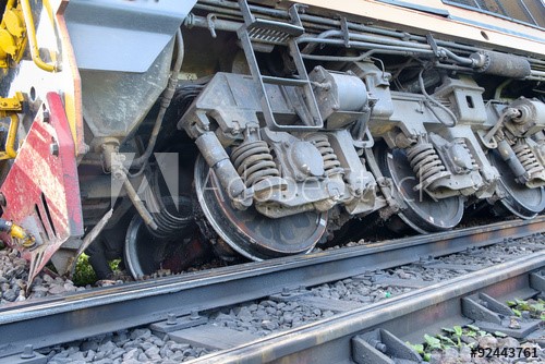 Decenas de heridos y dos fallecidos al descarrilar un tren en Sabadell